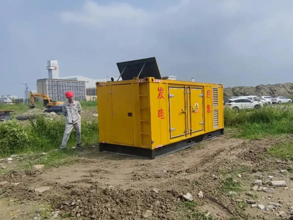 大同如何判断柴油发电机组的电瓶是否处于充满电状态?