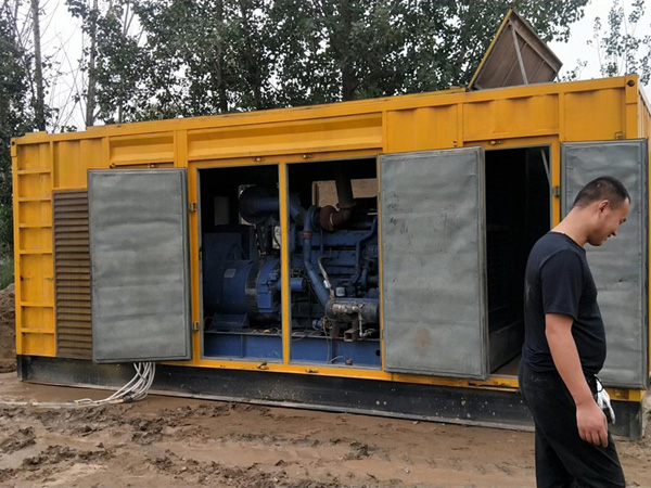 大同进行柴油发电机组电瓶容量测试时,有哪些注意事项?