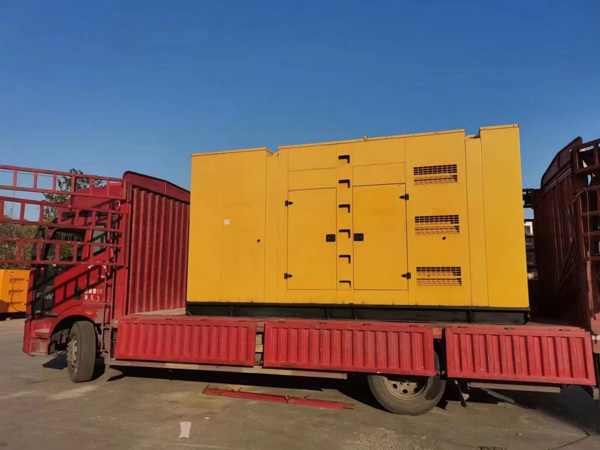 大同柴油发电机组的电瓶长期未使用,应该如何充电?